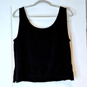 St. John Knit Sleeveless Tank Top